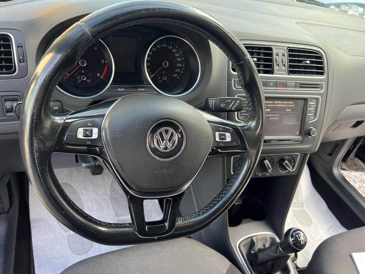 Volkswagen Polo 1.4 90cv 5p