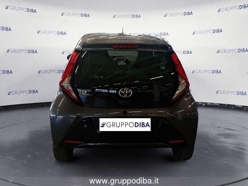 Toyota Aygo II 2018 5p 5p 1.0 x-play 72cv