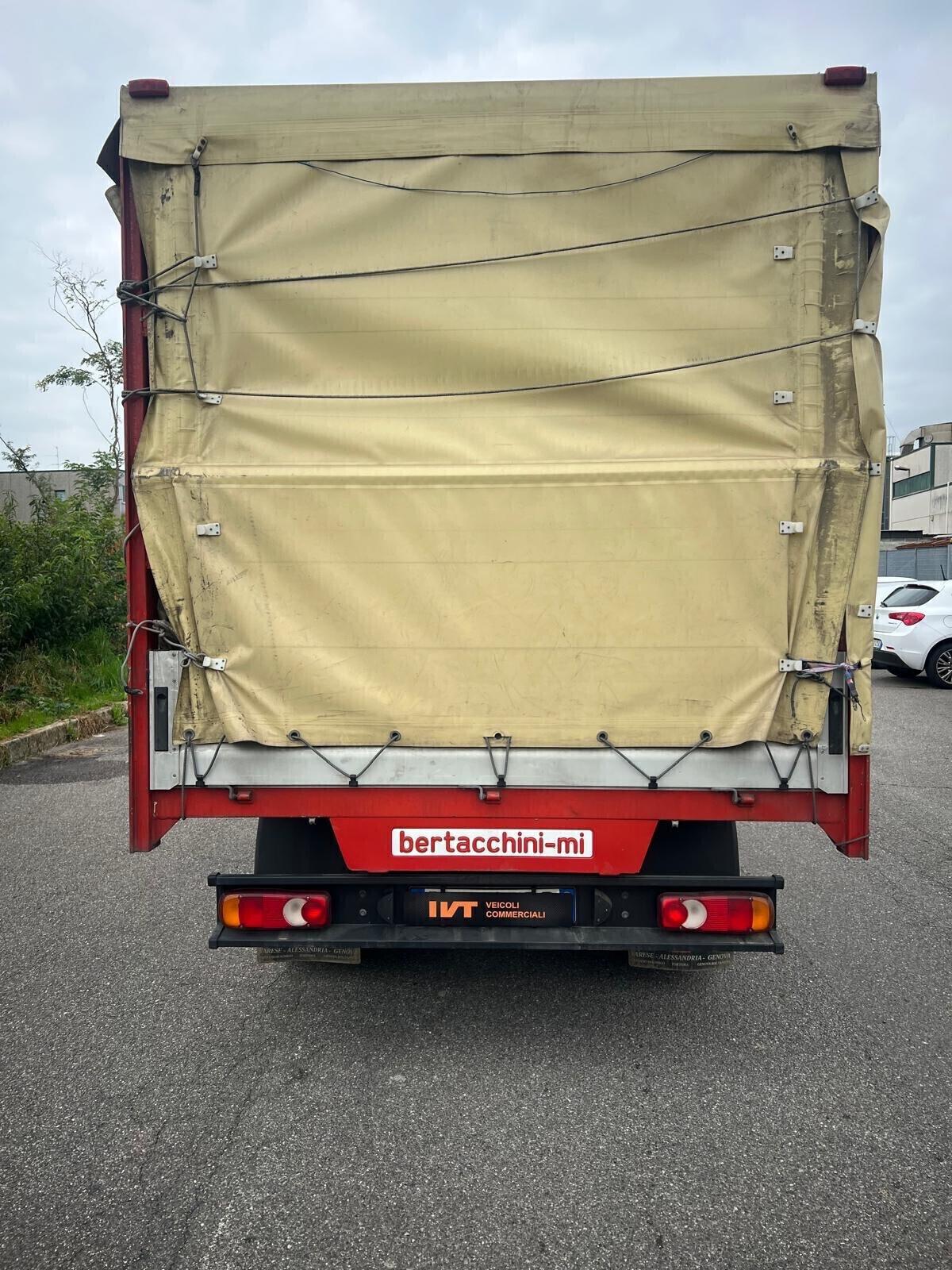 Nissan Cabstar 3.0 MOTORE NUOVO 2008