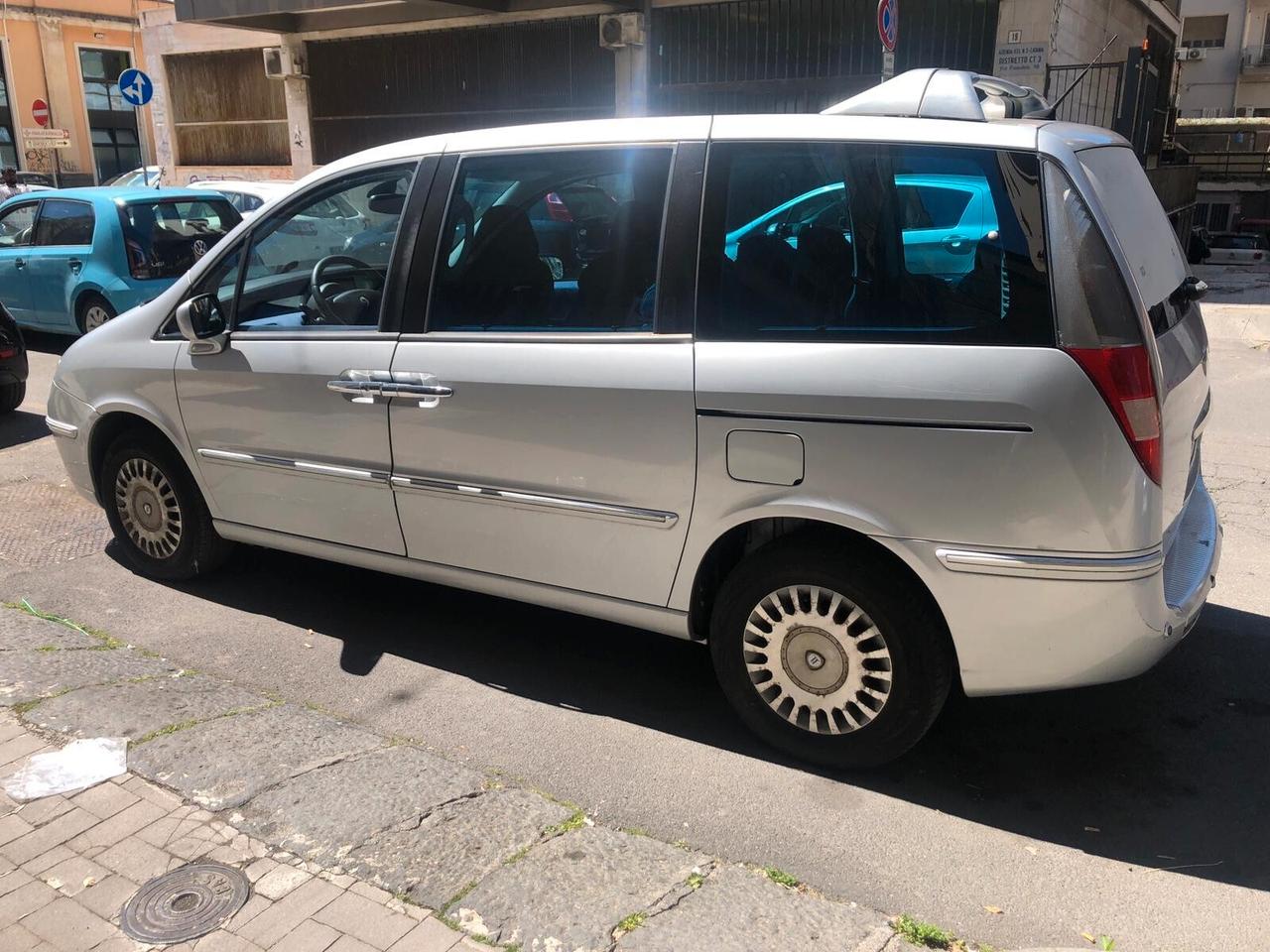 LANCIA PHEDRA 2.2 JTD – 7 POSTI – CONDIZIONI DA VETRINA – GARANZIA