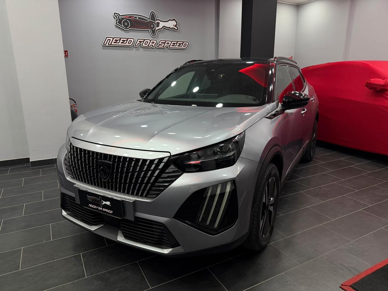 Peugeot 2008 Hybrid 136 e-DCS6 GT