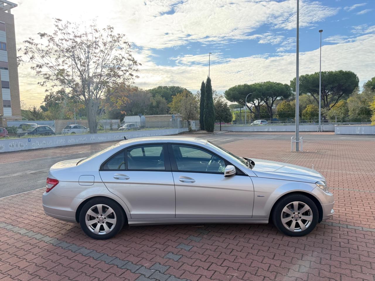 Mercedes-benz C 180 GPL Elegance *KM 70.000*