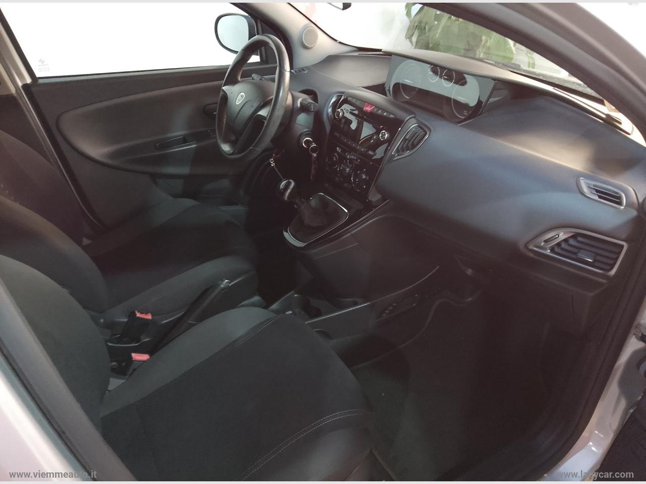 LANCIA Ypsilon 1.3 MJT 95 CV 5p. S&S Platinum