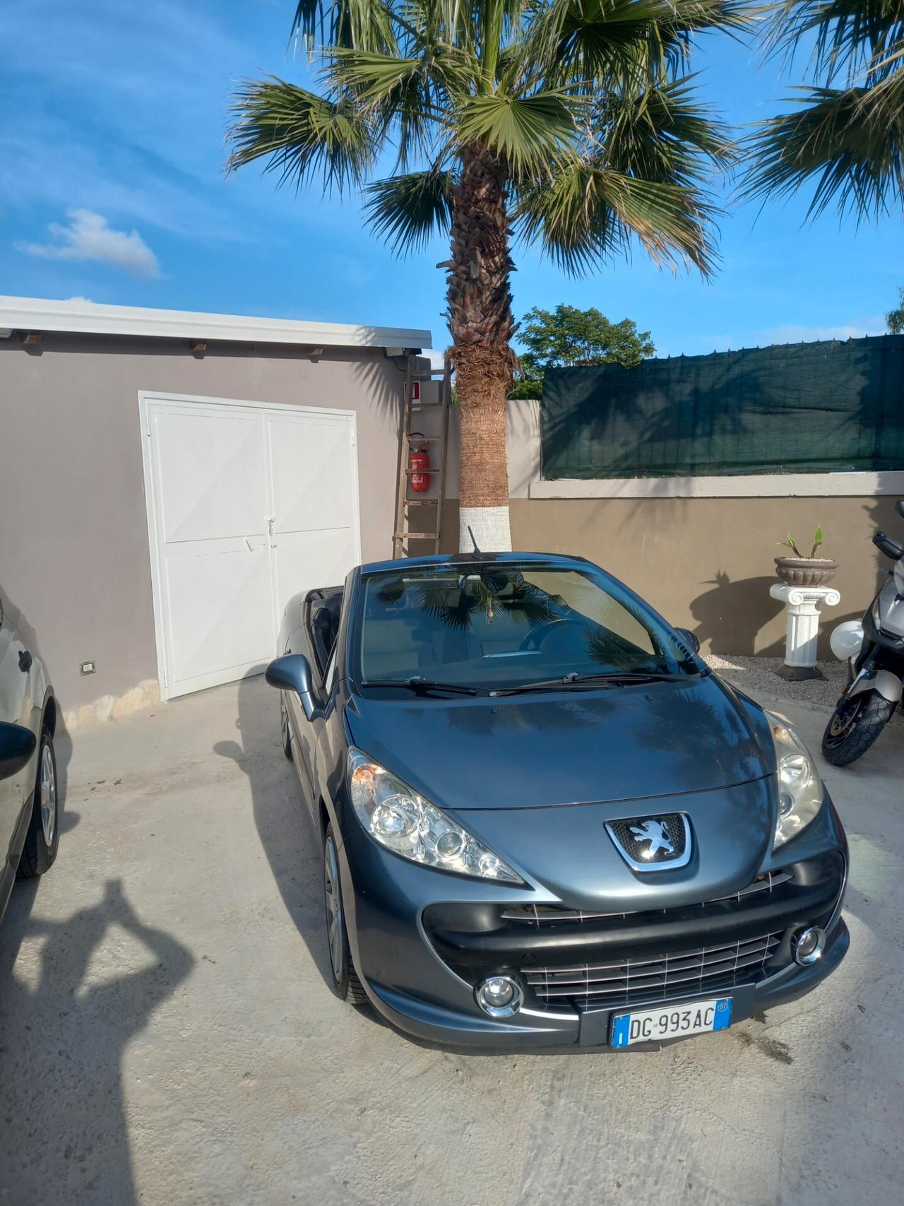 Peugeot 207 1.6 VTi 120CV CC aut. Féline CABRIO