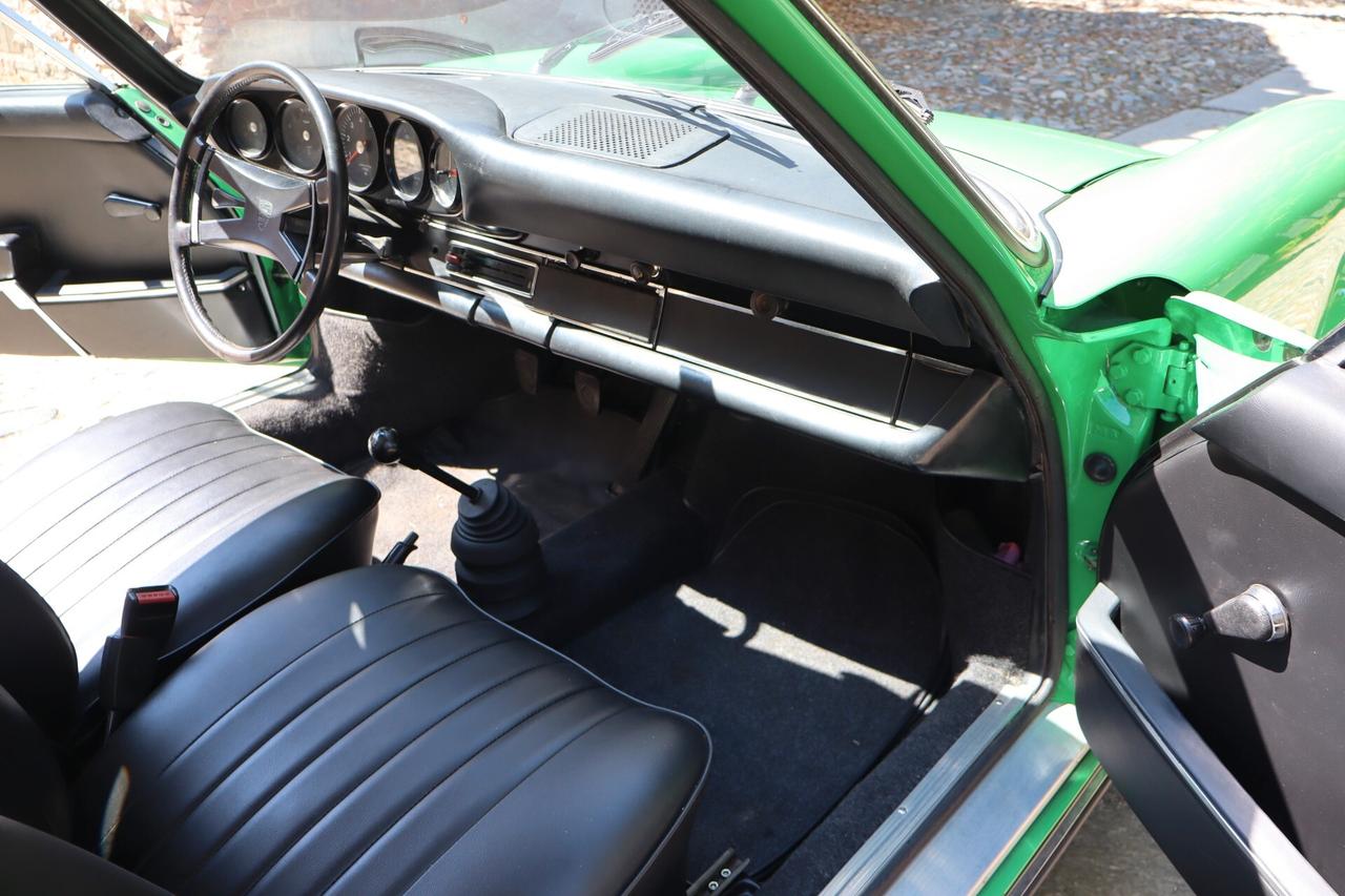 Porsche 911 2.4 T
