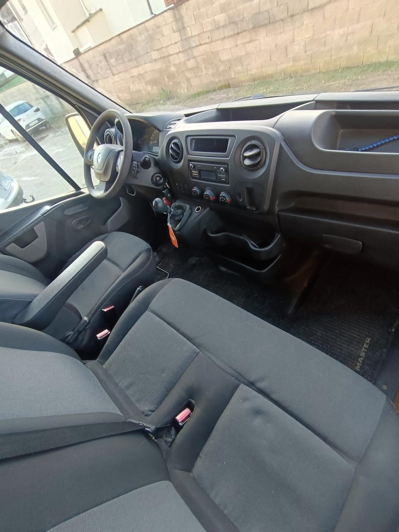 Renault Master T28 2.3 dCi/110 PC-TM Furgone