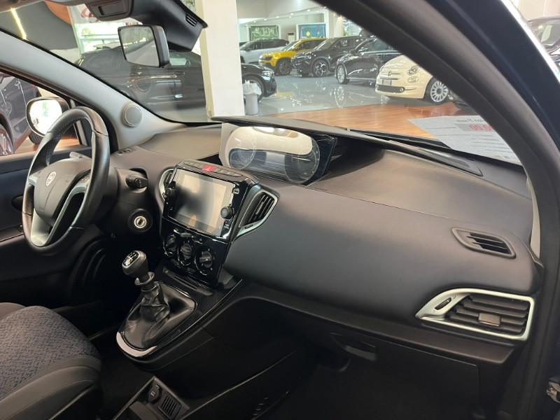 LANCIA Ypsilon 1.0 FireFly 5 porte S&S Hybrid Gold