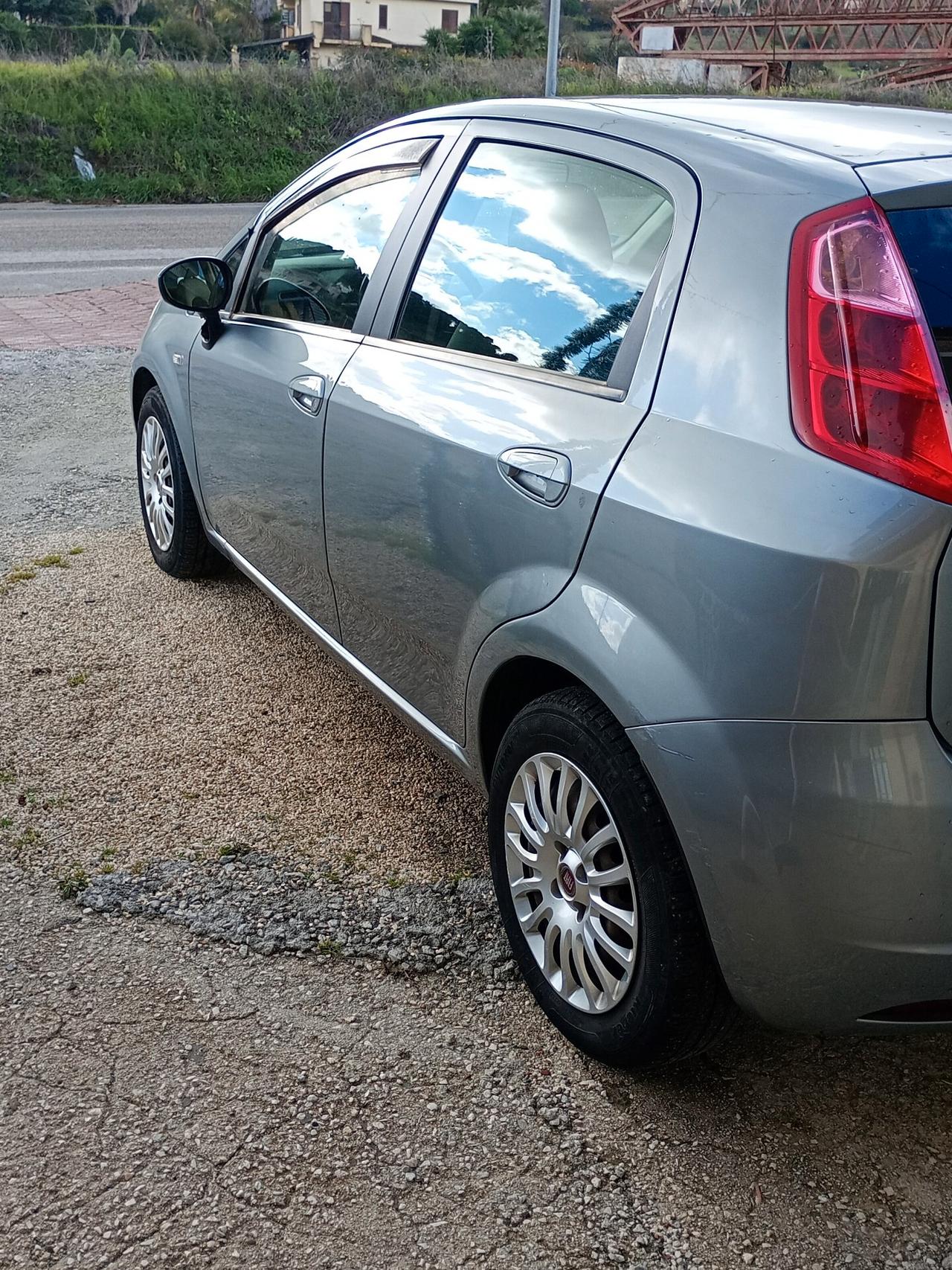 Fiat Grande Punto 1.4 Starjet 16V 5 porte Emotion