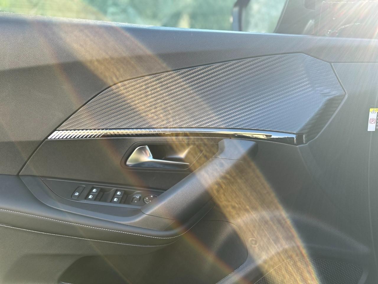 PEUGEOT 2008 II 2023 - 2008 1.2 puretech Allure s&s 100cv