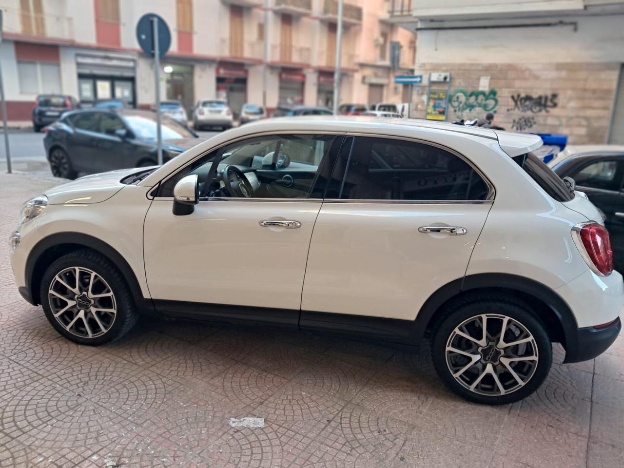 FIAT 500X 1.6 MJT 120 CV-NAVIGATORE-BELLA-Euro10490