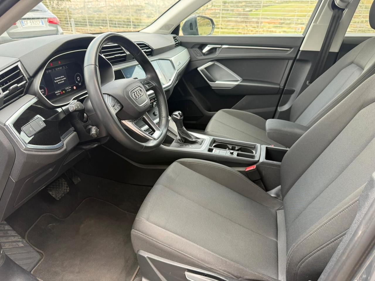Audi Q3 35 TDI S tronic Business Advanced