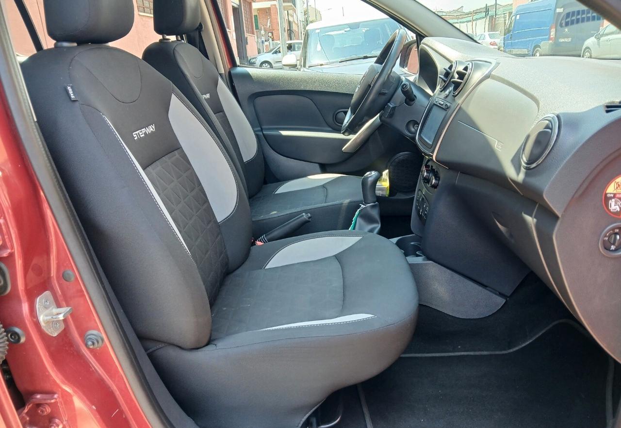DACIA Sandero Stepway 1.000 TCe 90cv