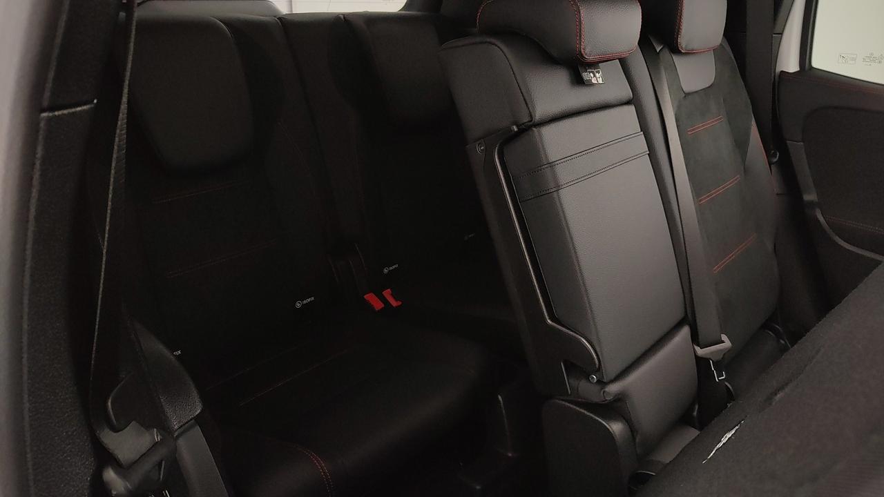 Mercedes-Benz GLB 200 d