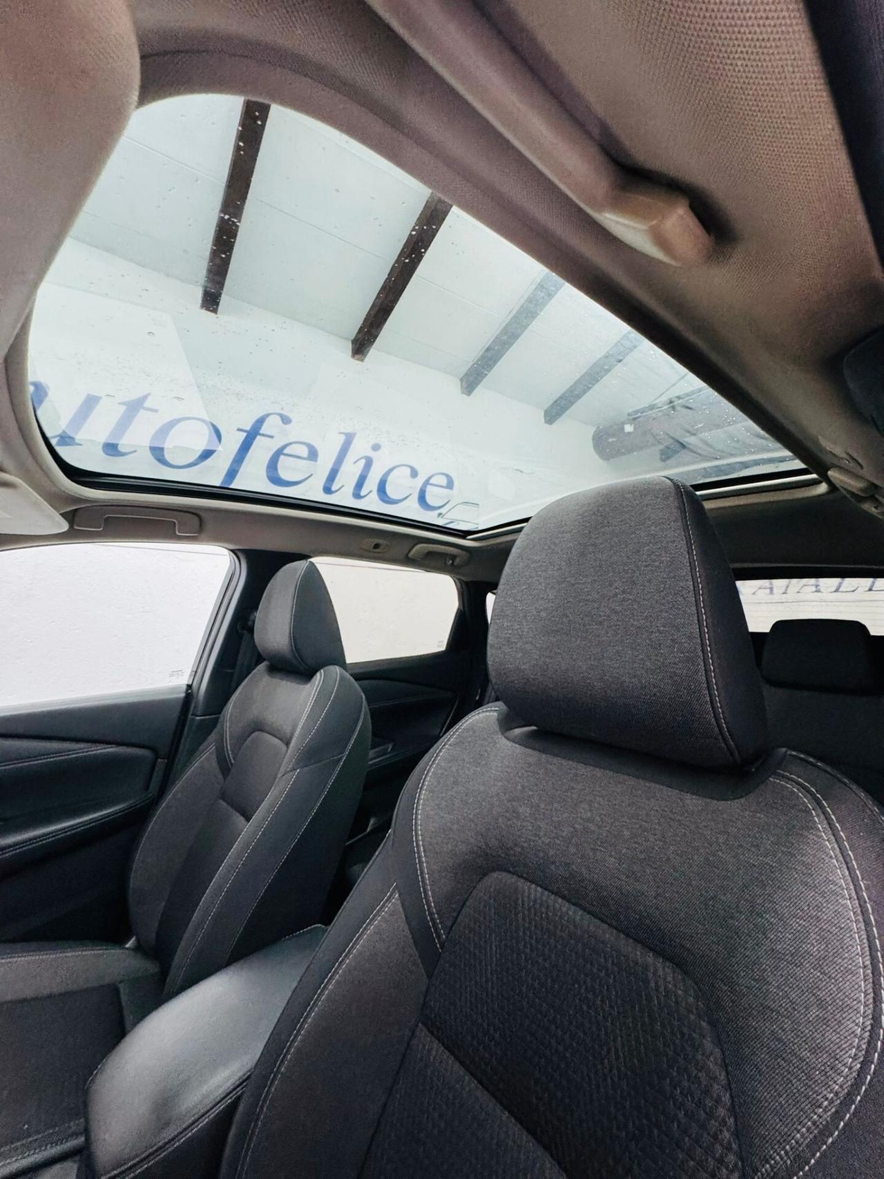 Nissan Qashqai MHEV 140 CV Tekna