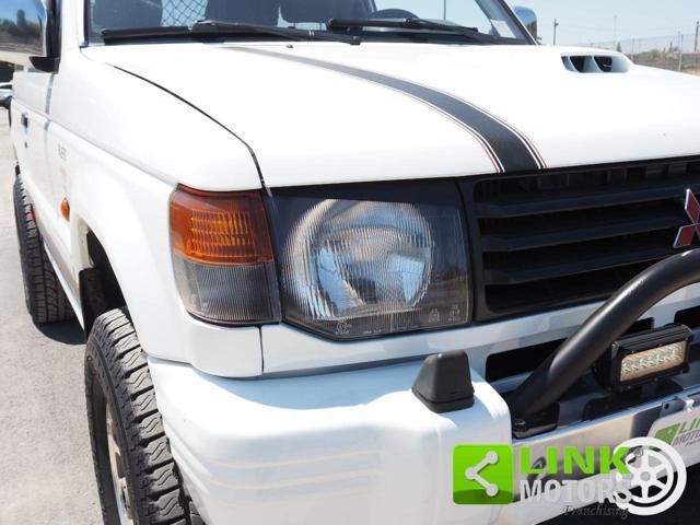 MITSUBISHI Pajero 2.5 TDI Canvas-top GLS