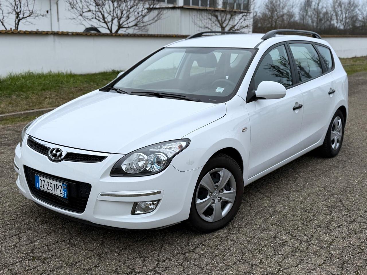 Hyundai i30 SW 1.4 BENZINA GPL