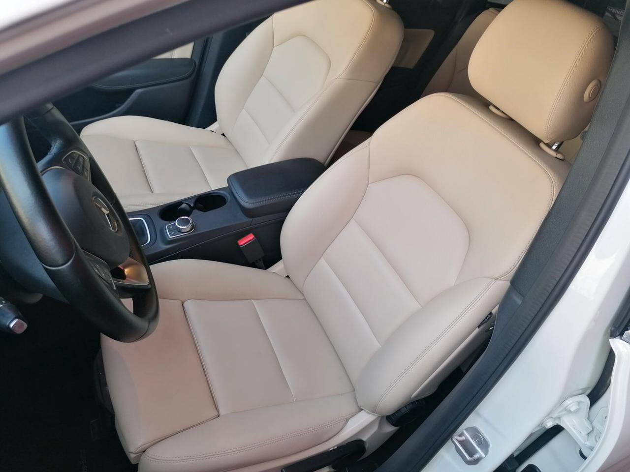 Mercedes-benz B 180 d Premium(full optional)