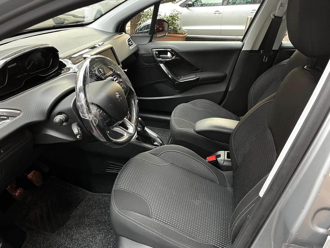 Peugeot 208 BlueHDi 75 5 porte Allure