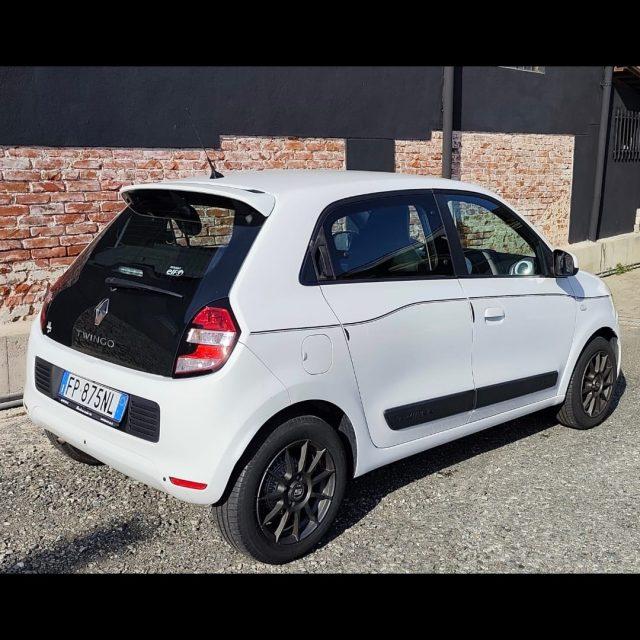 RENAULT Twingo SCe Lovely
