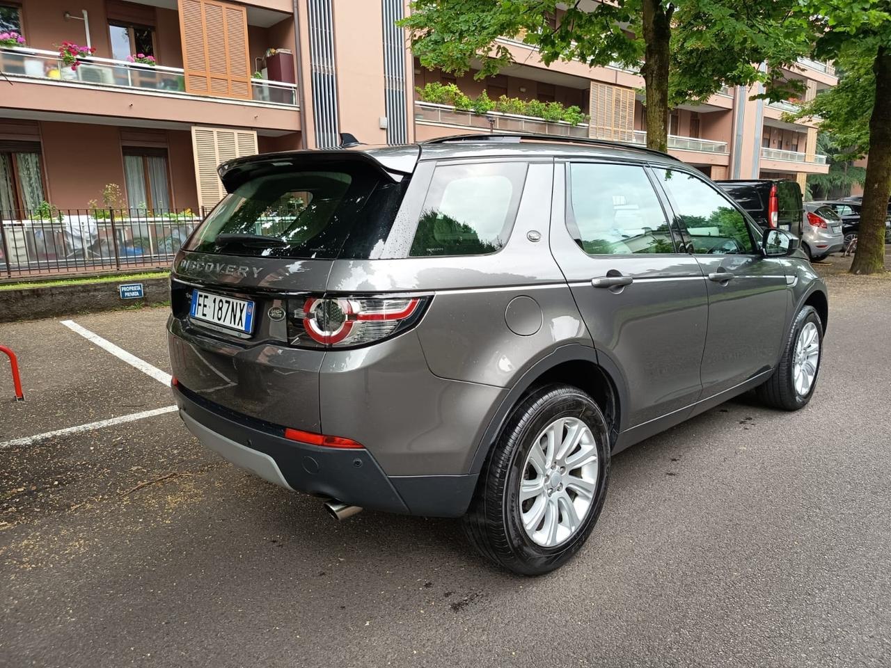 Land Rover Discovery Sport Discovery Sport 2.0 TD4 150 CV Auto Premium Business Edition. 4X4