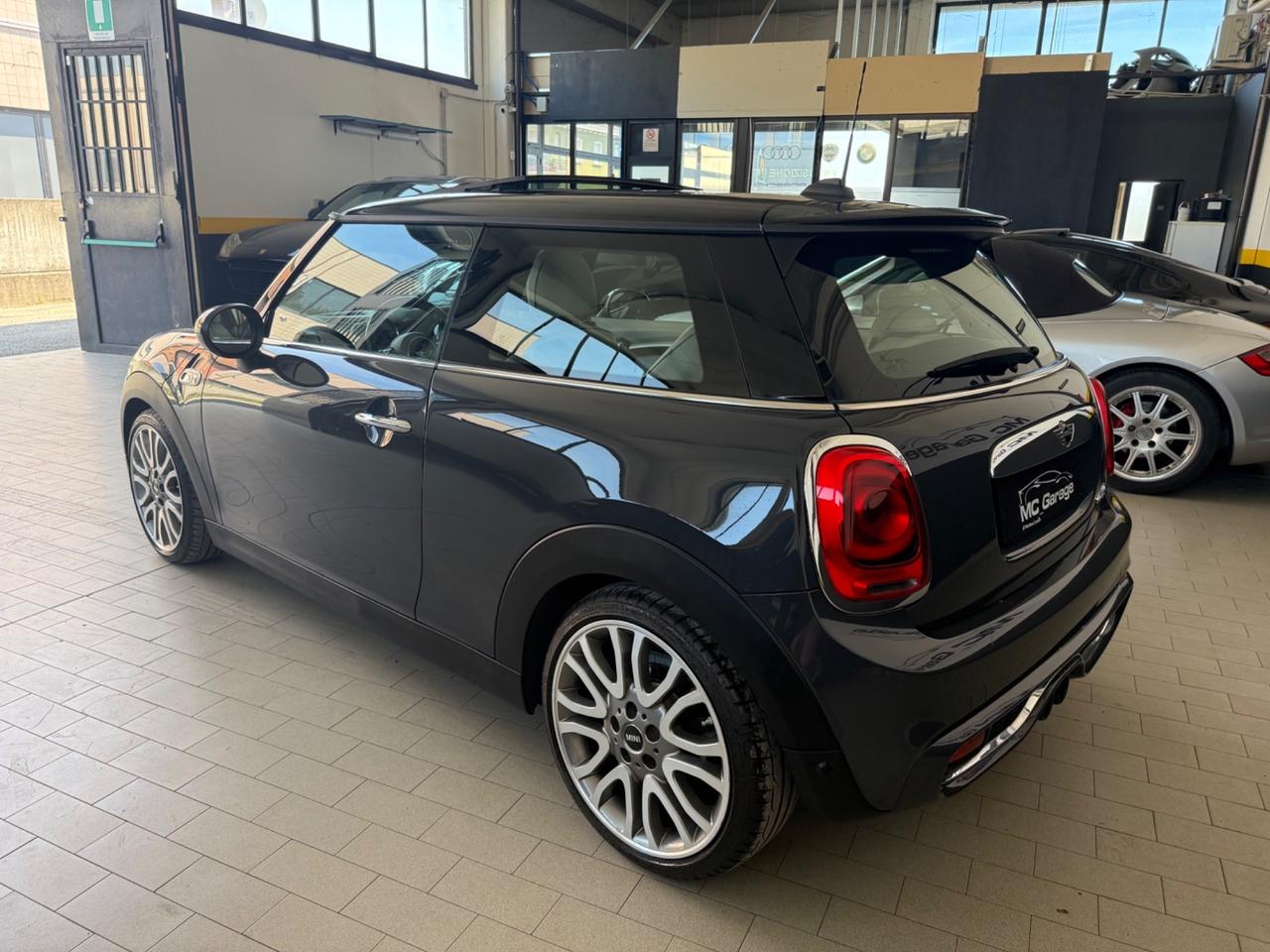 Mini Cooper S 2.0 turbo 192cv