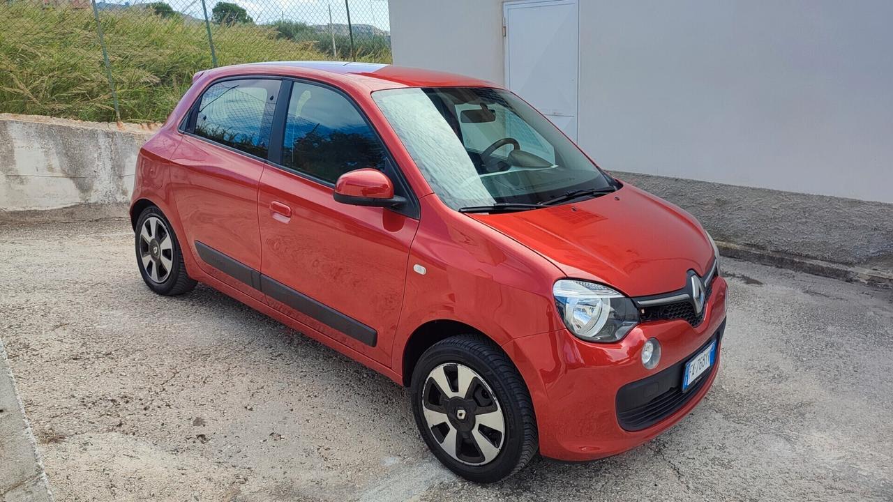 RENAULT Twingo