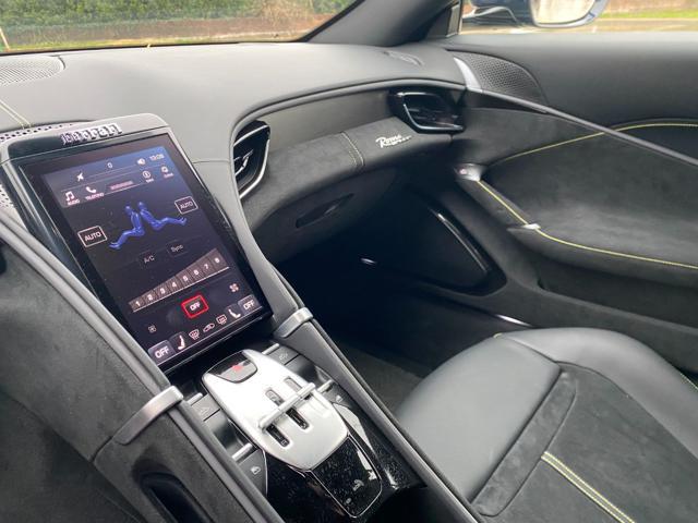 FERRARI Roma Spider UFFICIALE ITALIA-BOLLO E SUPER BOLLO 10/26