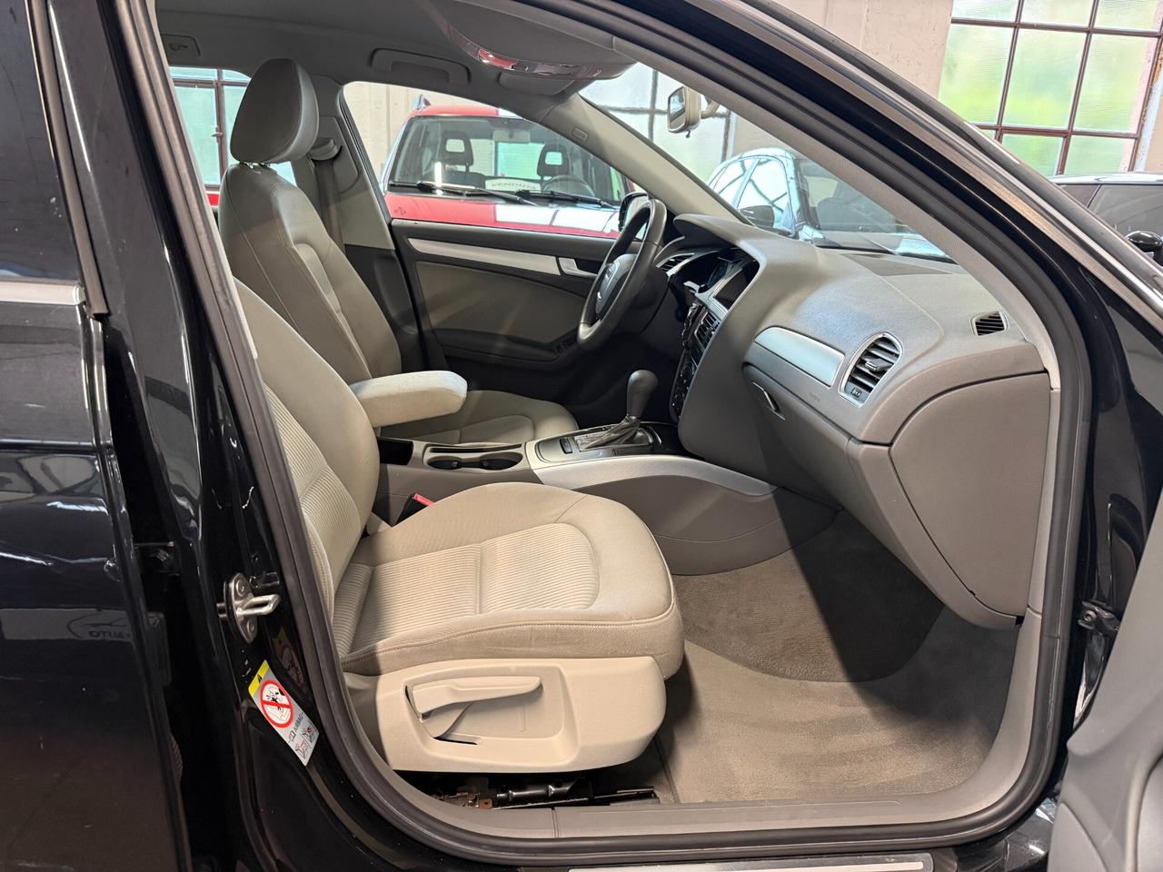 Audi A4 Avant 2.0 TDI 143 CV - AUTOMATICA