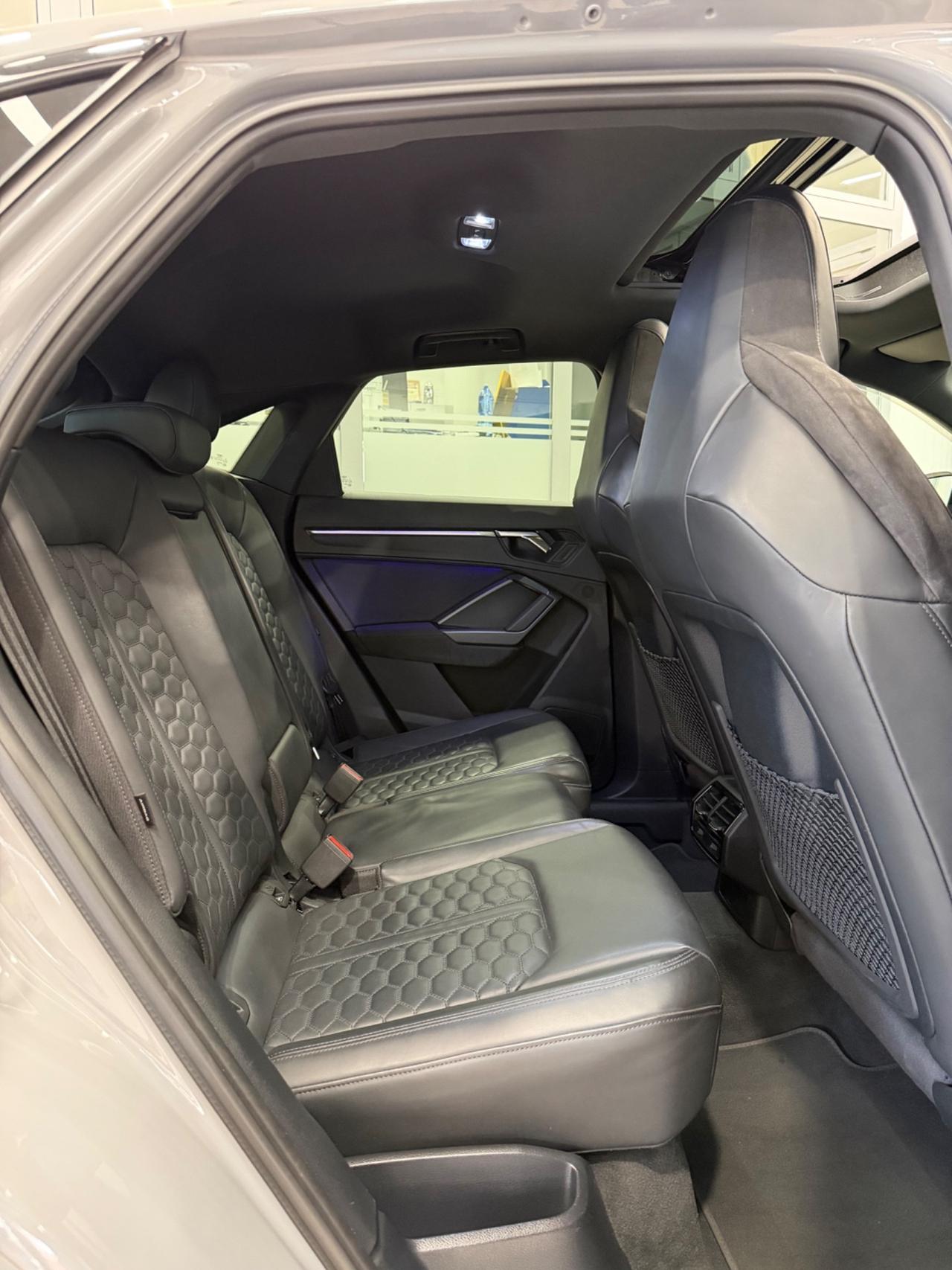 Audi RSQ3 SPB quattro S tronic