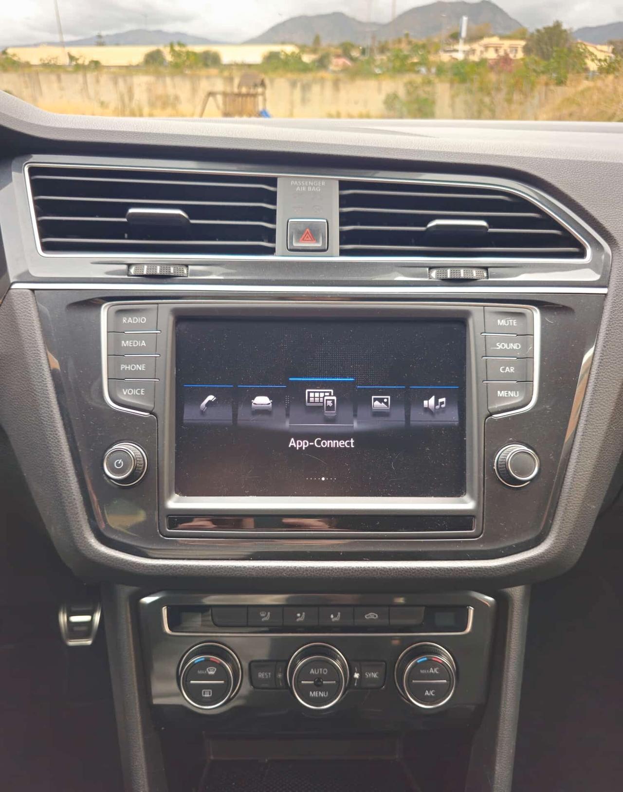 Volkswagen Tiguan 1.6 TDI SCR Business BlueMotion Technology