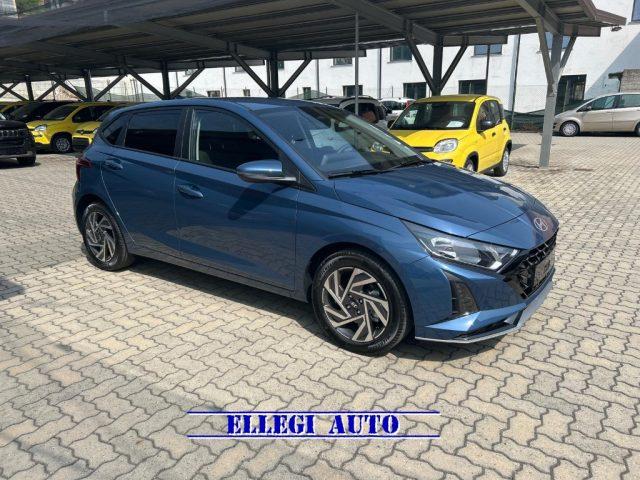 HYUNDAI i20 1.2 100 CV Connectline KM 0