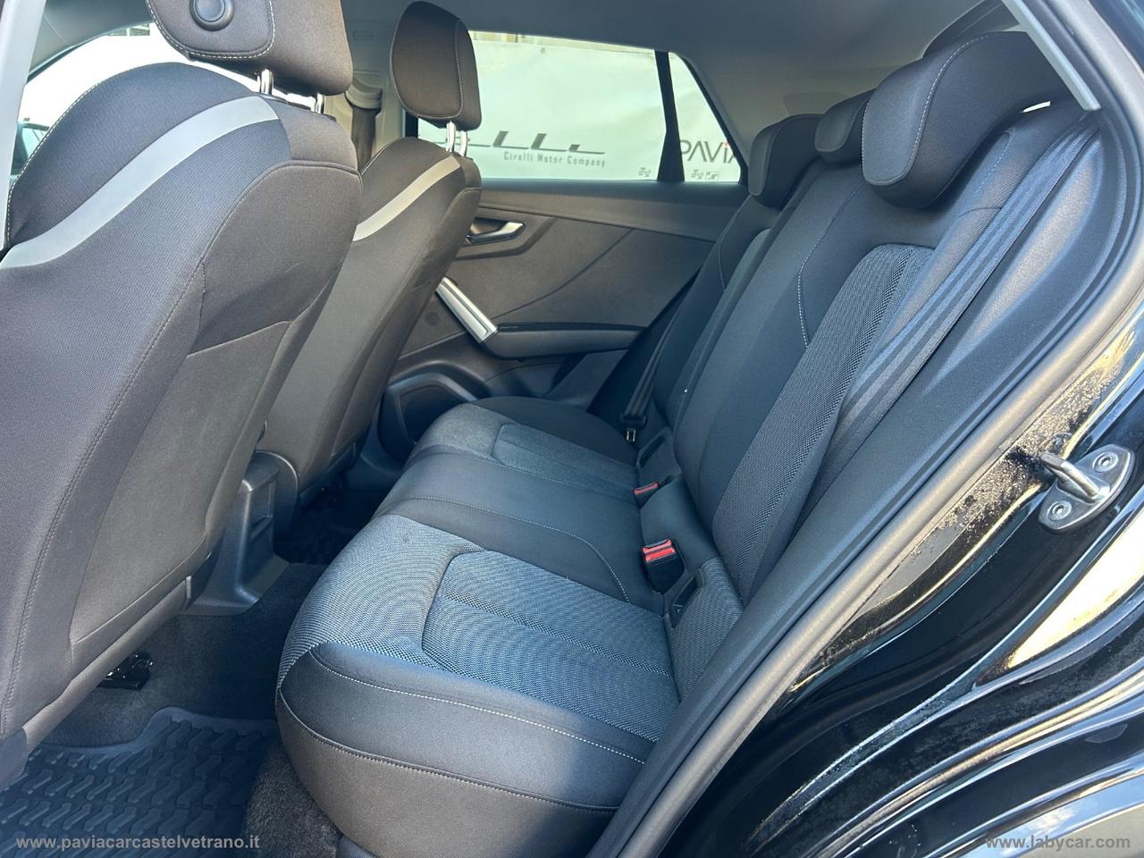 AUDI Q2 30 TDI S tronic Identity Black