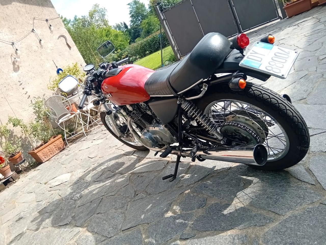 Suzuki GS 400
