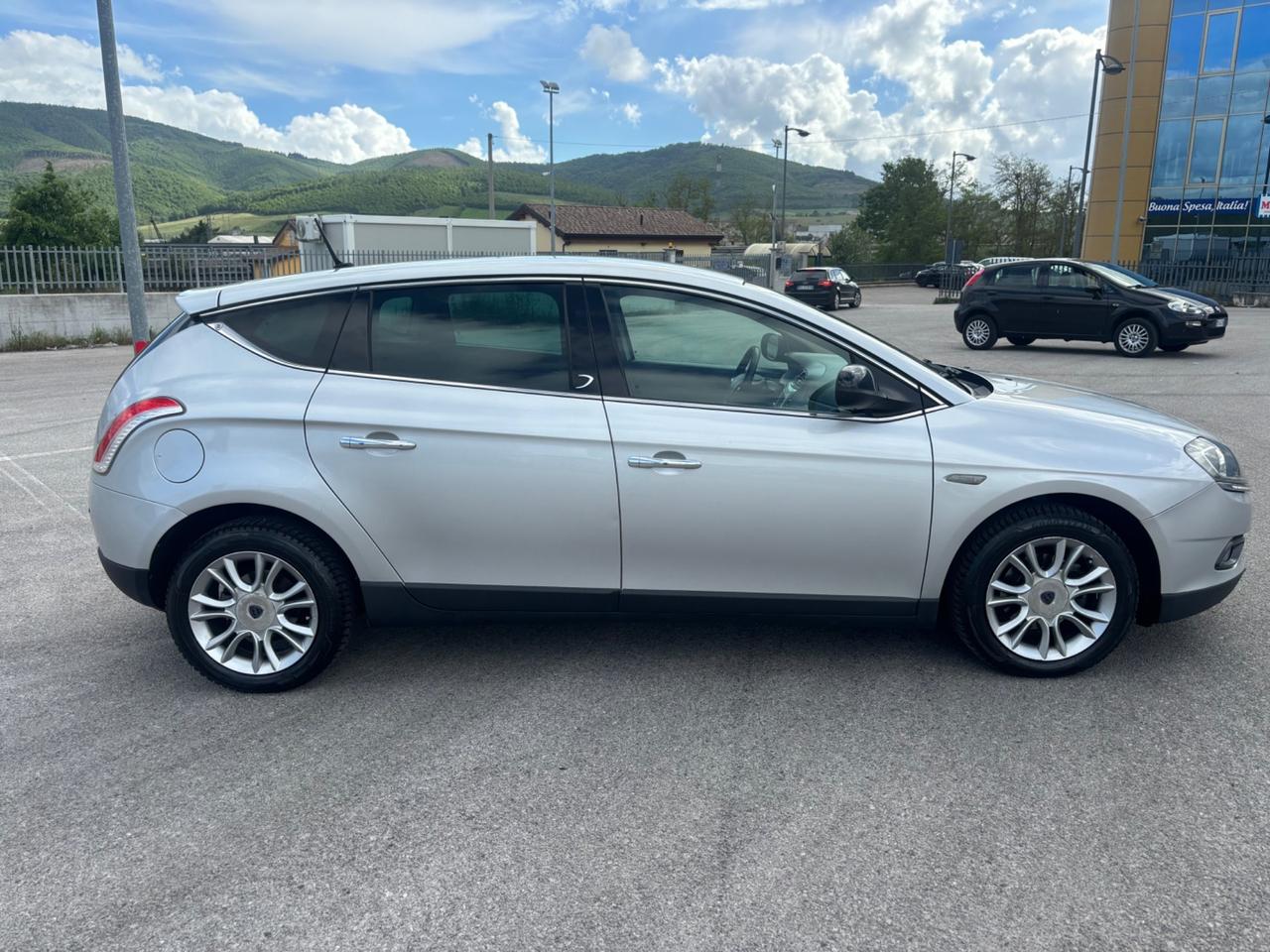 Lancia Delta 1.6 MJT DPF S