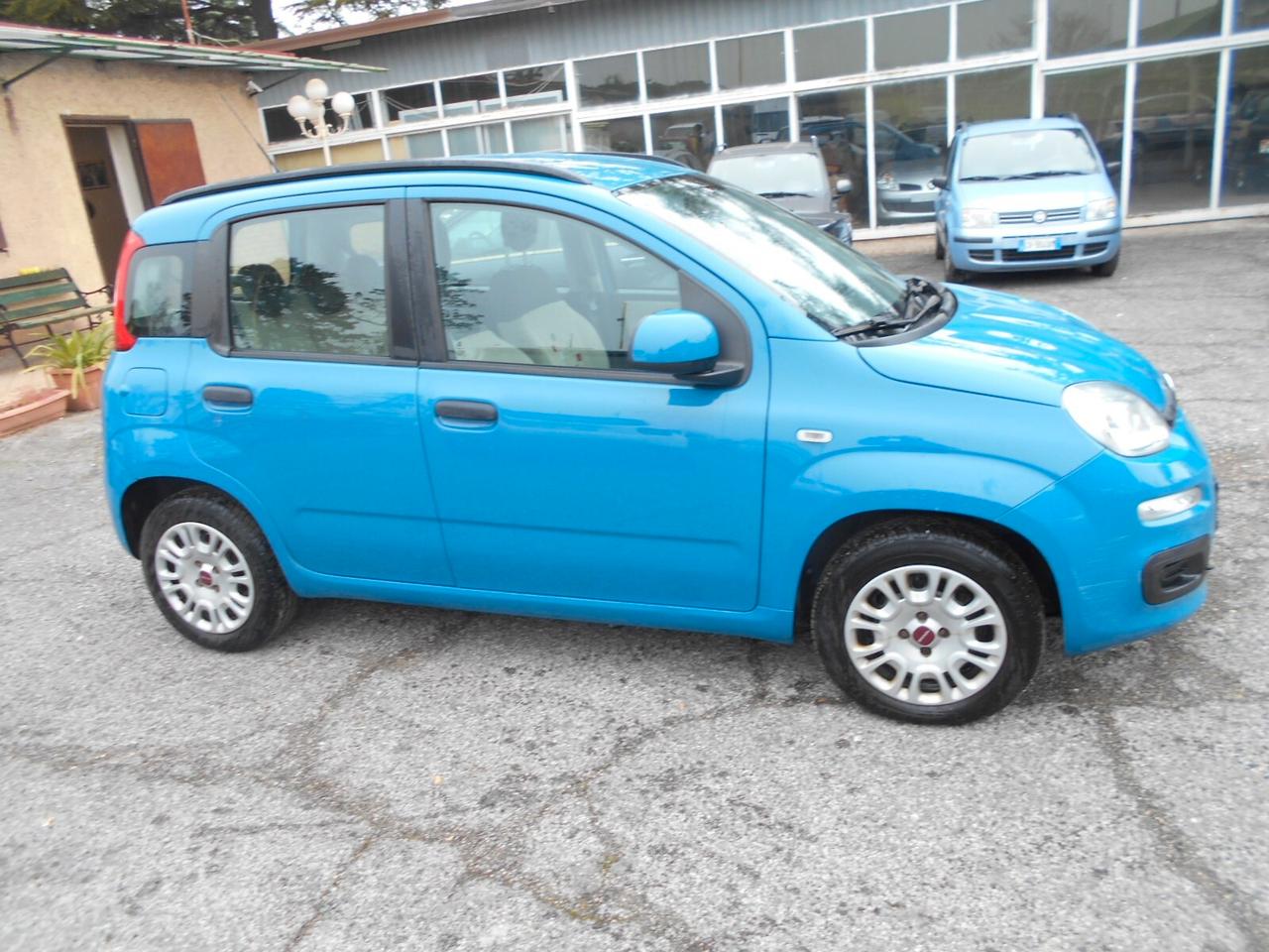 Fiat Panda 1.2 Lounge 5 POSTI NEOPATENTATI