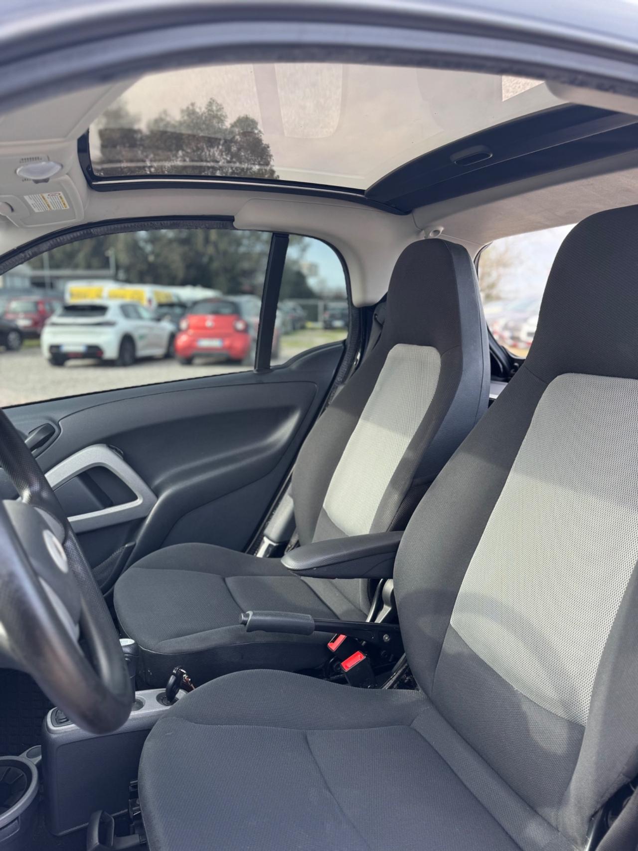Smart ForTwo 1000 52 kW coupé passion