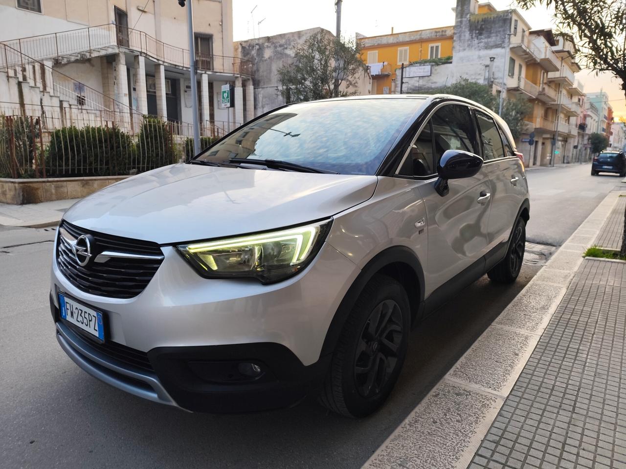 Opel Crossland X 1.5 ECOTEC D 102 CV DIESEL