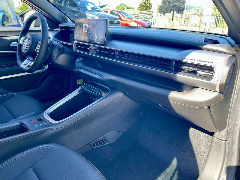 Jeep Avenger 1.2 turbo e-hybrid mhev Summit fwd 110cv edct6 - KM0