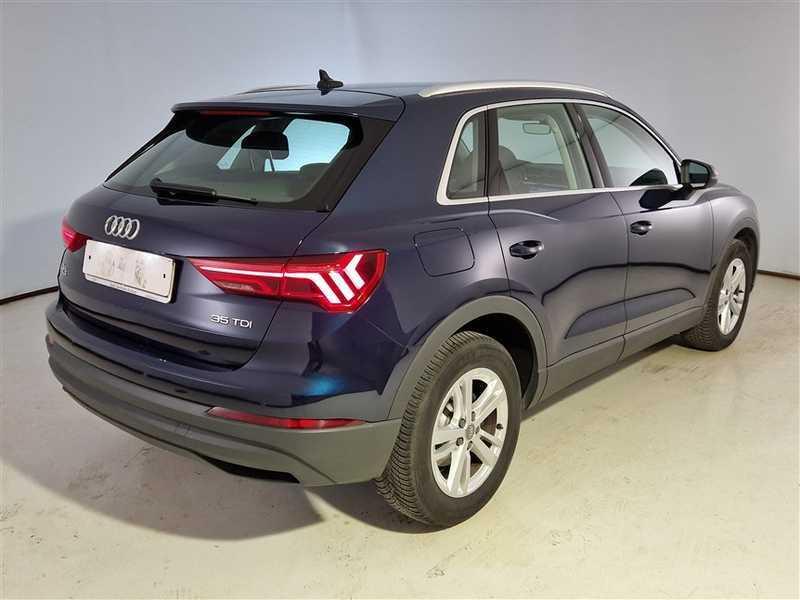 AUDI Q3 35 TDI S tronic Business