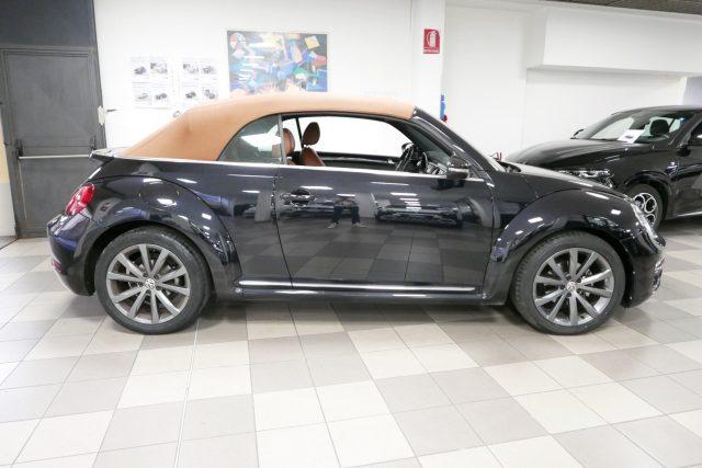 VOLKSWAGEN Maggiolino Cabrio 2.0 TDI DSG Design BlueMotion Technology