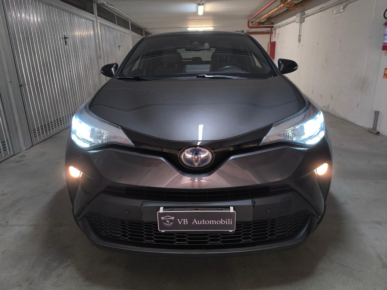 Toyota C-HR 2.0 Hybrid E-CVT Morebusiness
