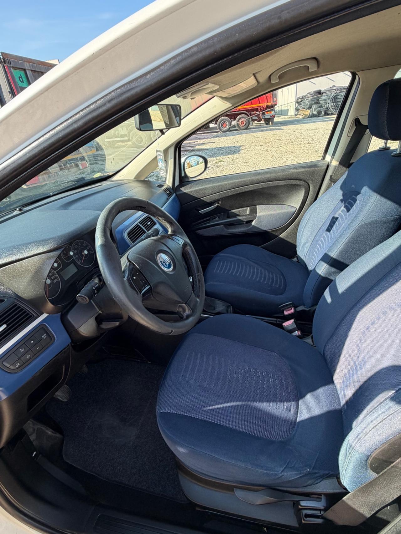 Fiat Grande Punto 1.3 MJT 90 CV 5 porte Dynamic