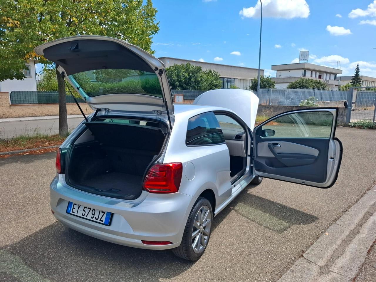 Volkswagen Polo 1.0 3 porte 2015 SOLO 129.000 KM