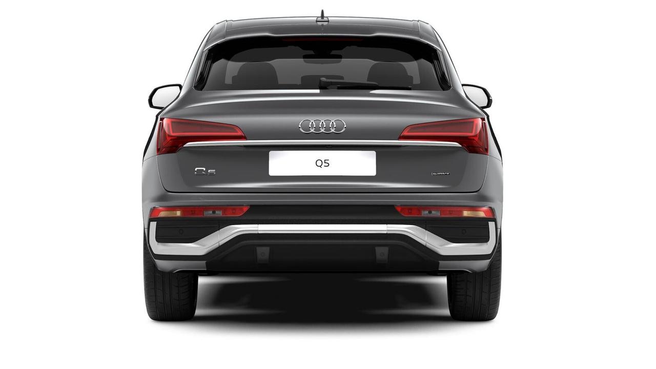 AUDI Q5 SPORTBACK 40TDI S-LINE QUATTRO S-TRONIC IN ARRIVO