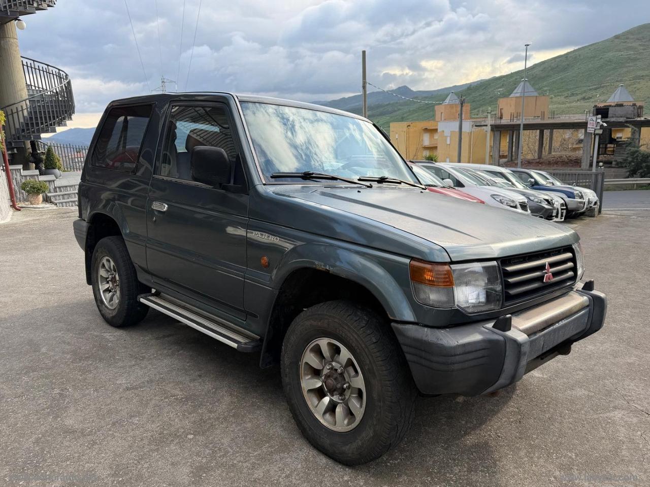 MITSUBISHI Pajero 2.5 TDI MT S.Select GL