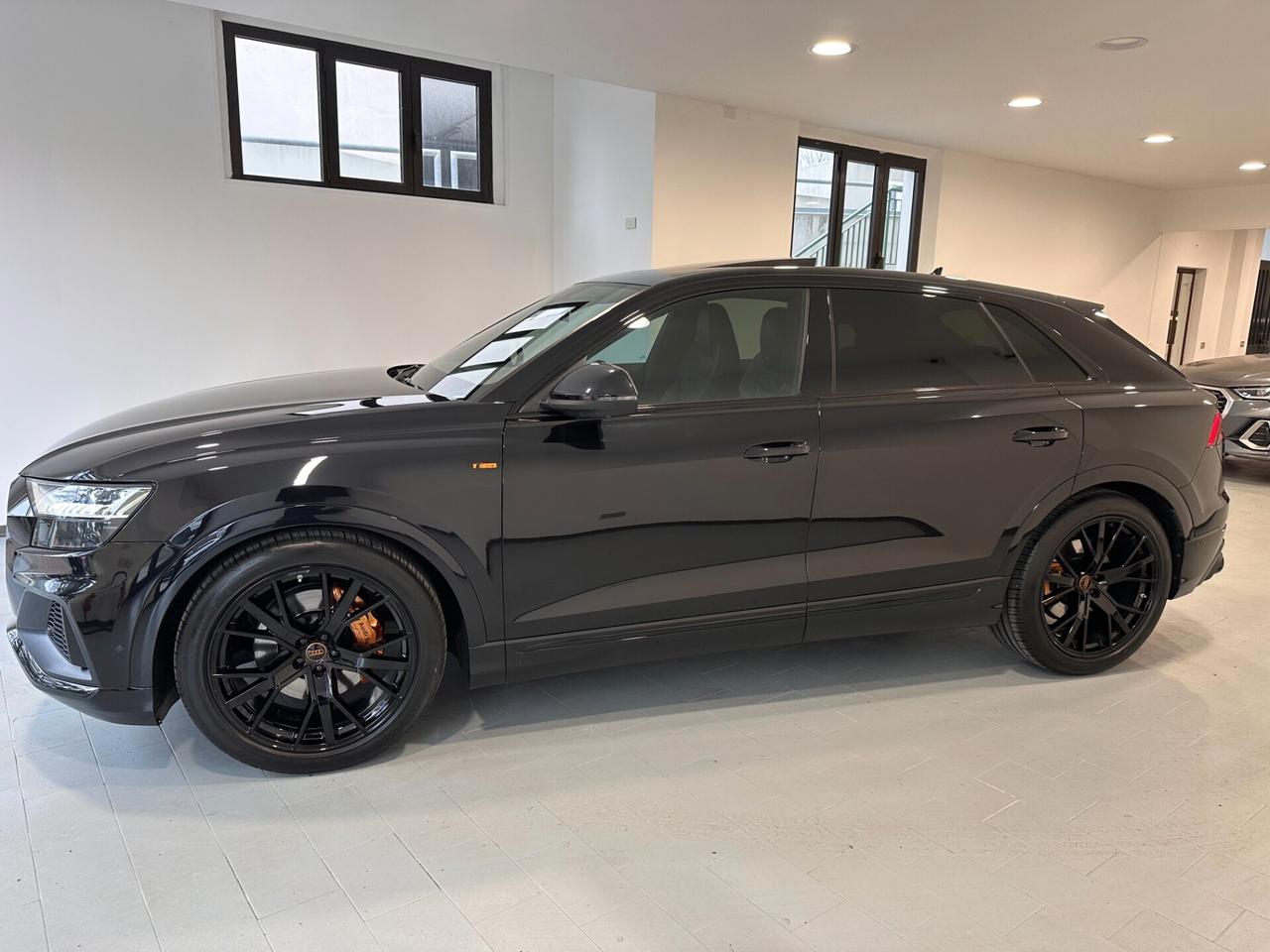 Audi Q8 50 3.0 tdi 3 X S LINE / SQ8 EXT. / BRONZ-LOOK