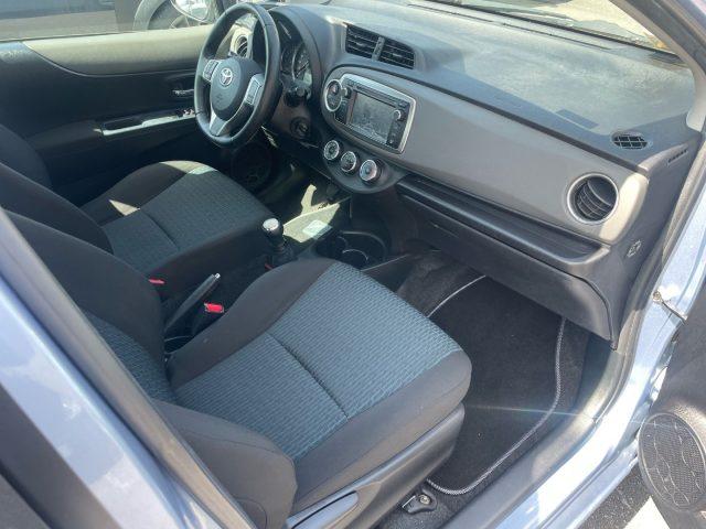 TOYOTA Yaris 1.0 BENZ 69 CV 5 porte Lounge OK NEOPATENTATI