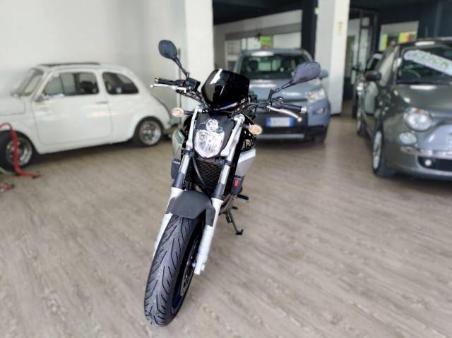 Yamaha MT-09 MT -03 660 - 2006