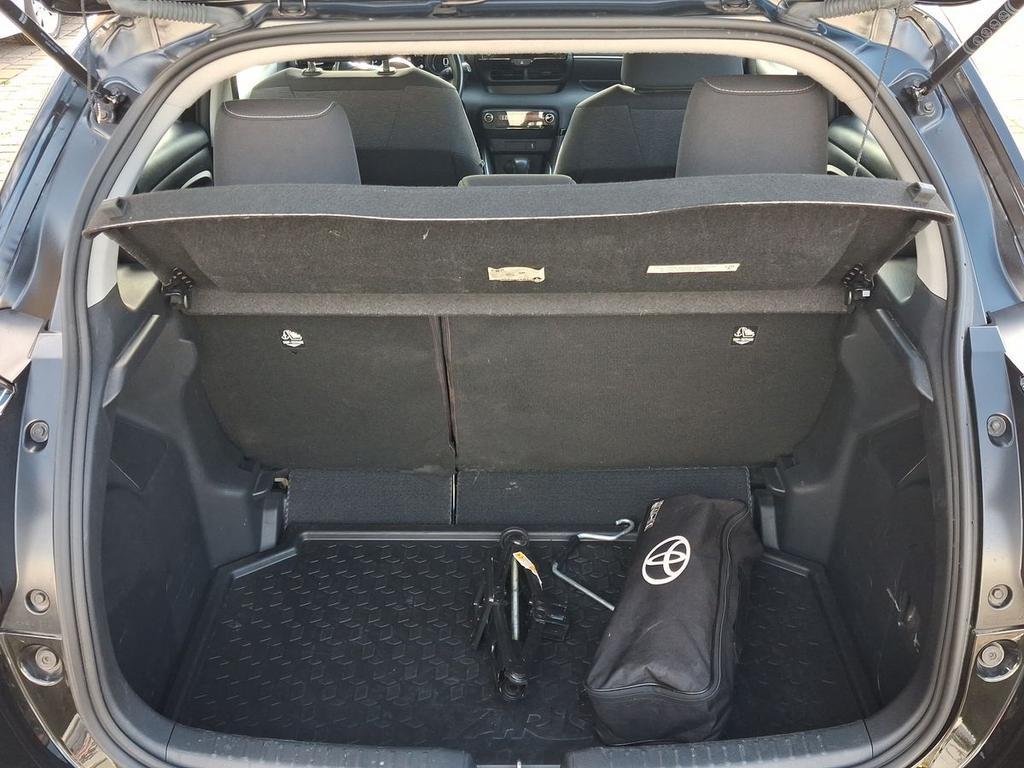 Toyota Yaris 1.5 hybrid Trend