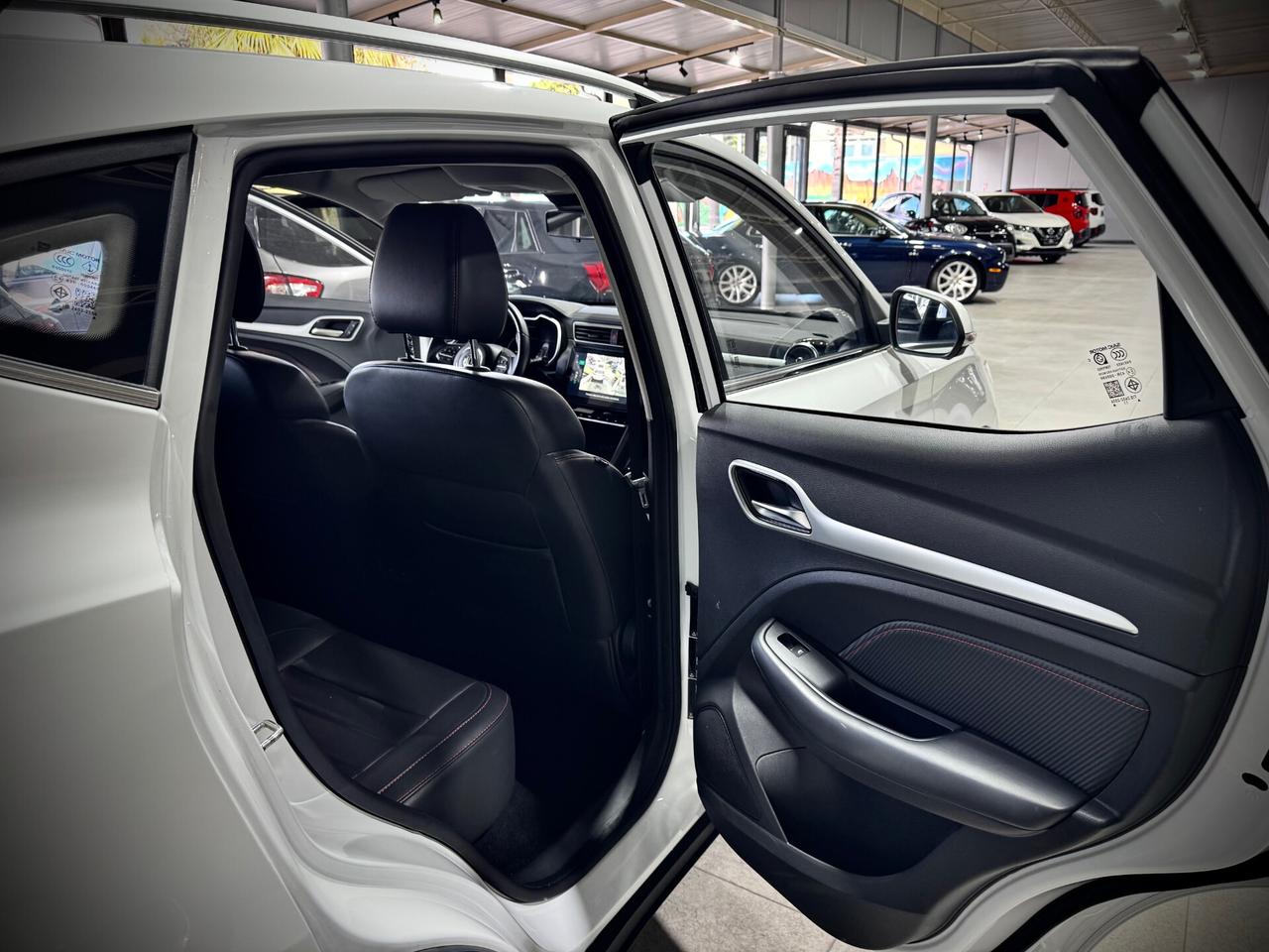 MG ZS 1.5 106CV VTi-Tech Luxury